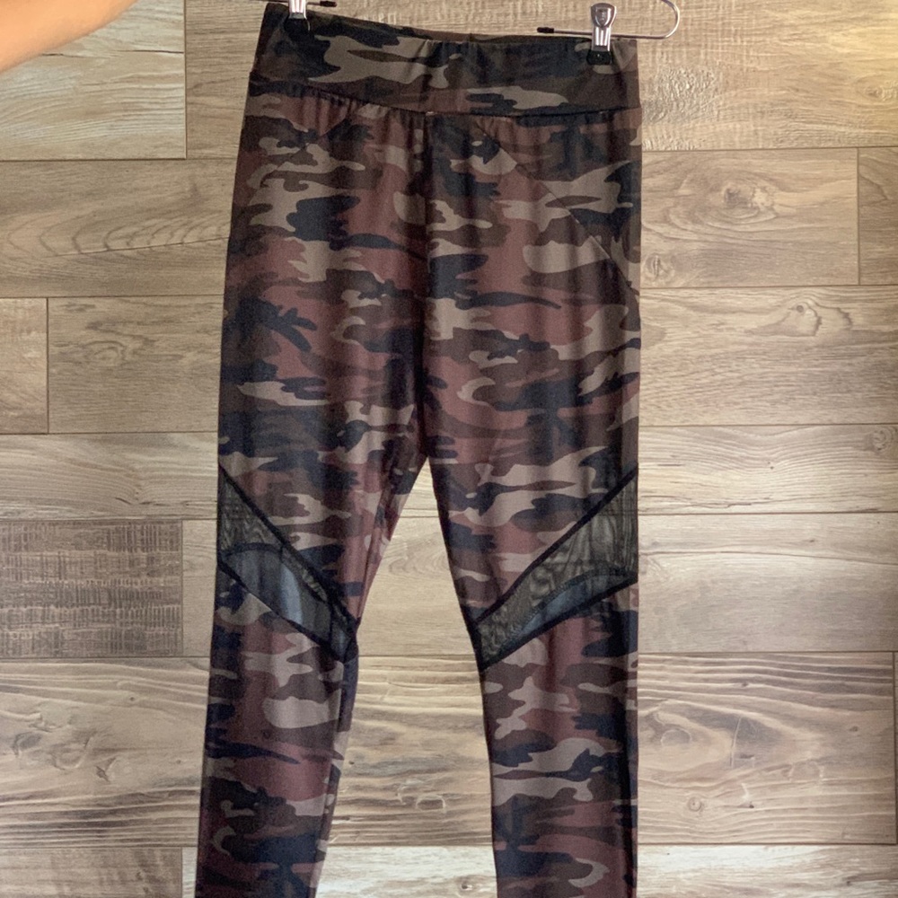 Camouflage leggings